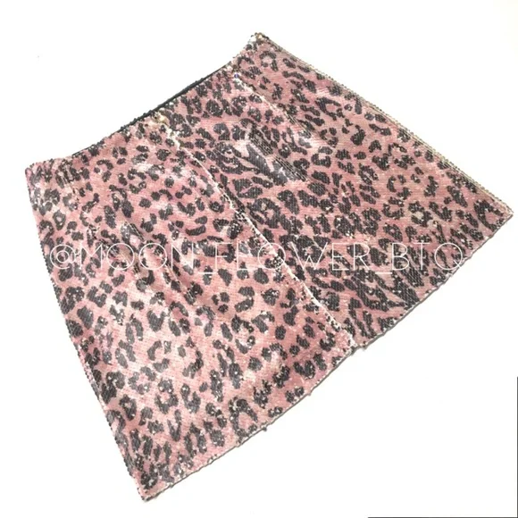 ππSALEππ Free People Cheetah Sequin Mini Skirt - Picture 9 of 13